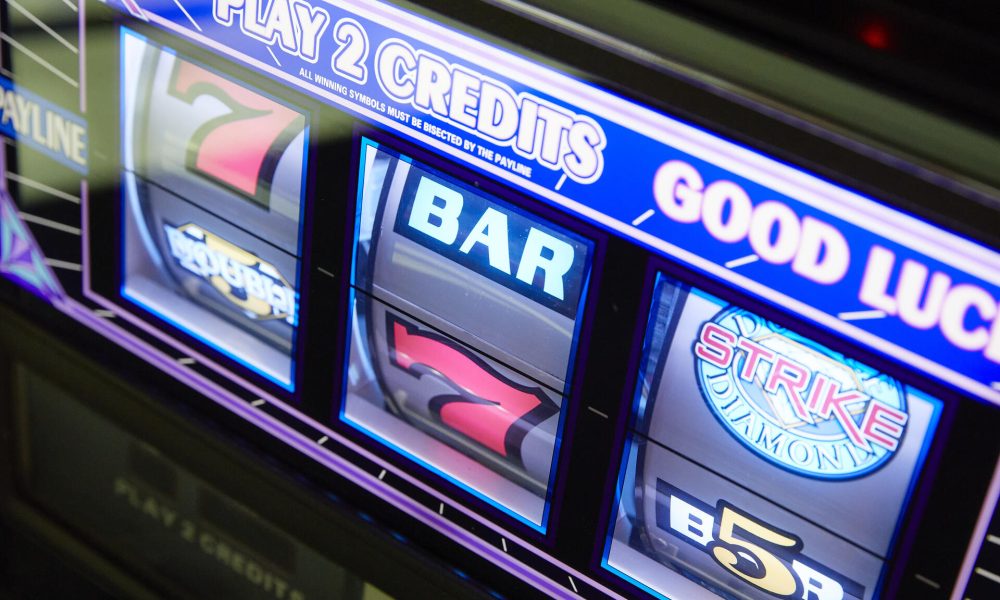 Why mobile slots are overtaking desktop slot gaming? online slots